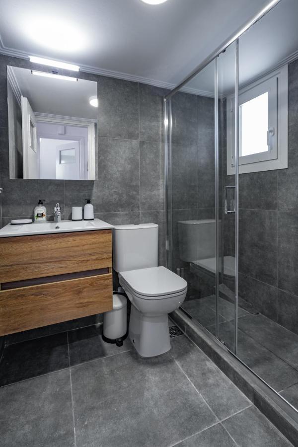 Newly Renovated 2Br Apt! Apartman Athén Kültér fotó